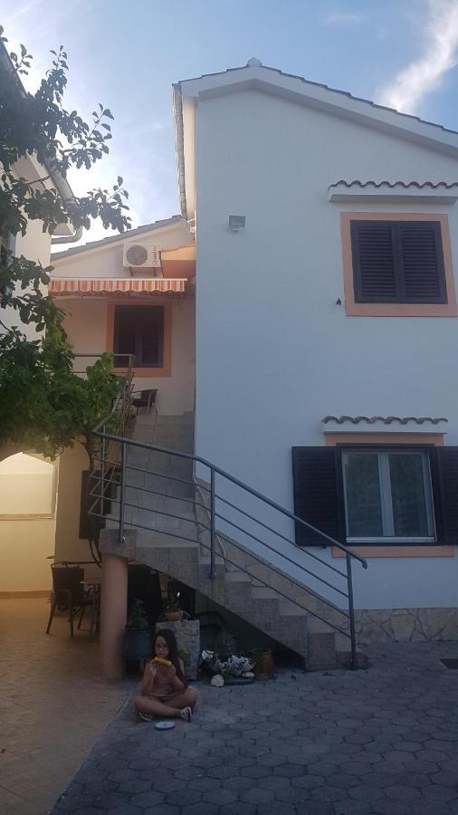 Gita Διαμέρισμα Omišalj Εξωτερικό φωτογραφία